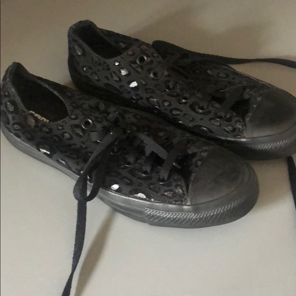 Leopard Converse all stars! Sz 9 worm once